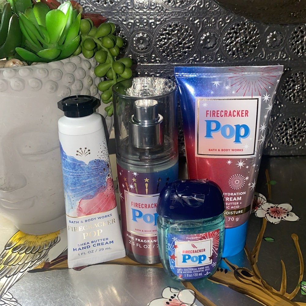 Bath And Bodyworks firecracker pop travel size gift set brand new - Picture 2 of 4